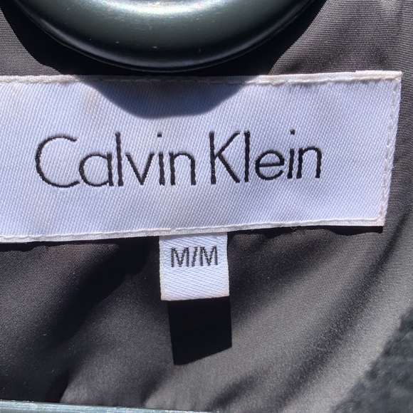 Beautiful CK lightly padded vest - Picture 4 of 4